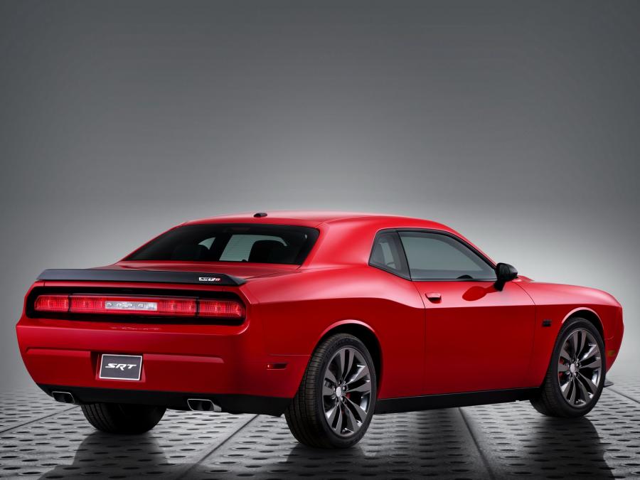  Dodge Challenger SRT8 Satin Vapor 2014 года  (фото 2 из 2)